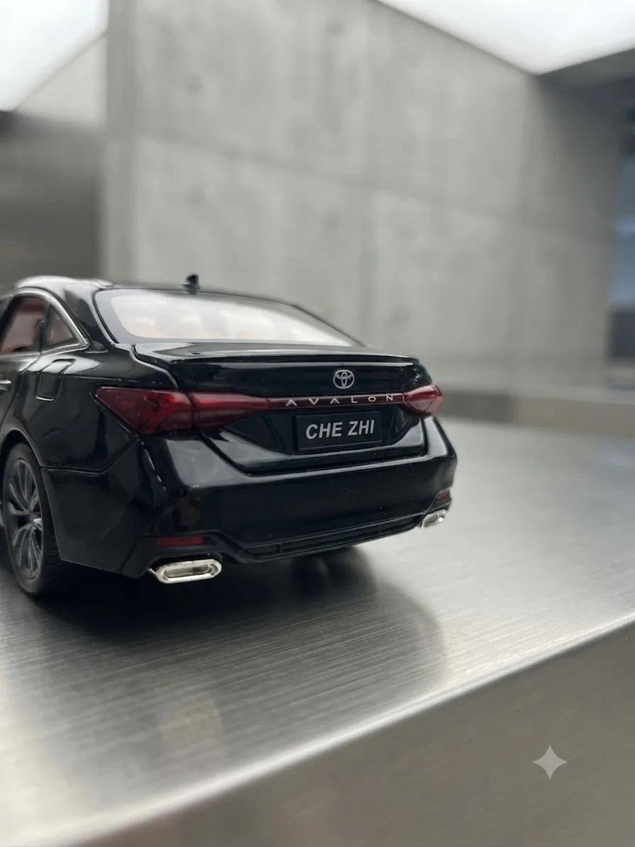 Full Metal Toyota Avalon Car