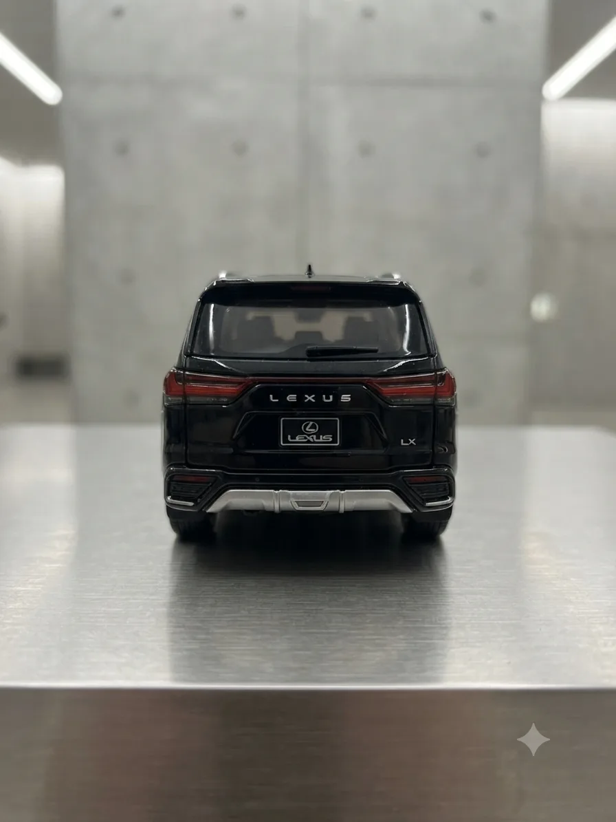 سەیارەی کامڵی ئاسنی لێکسس LX 600
