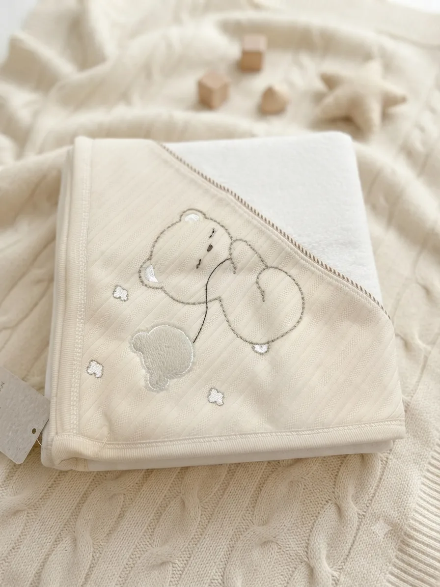 Gaia Patterned Baby Bath Towel