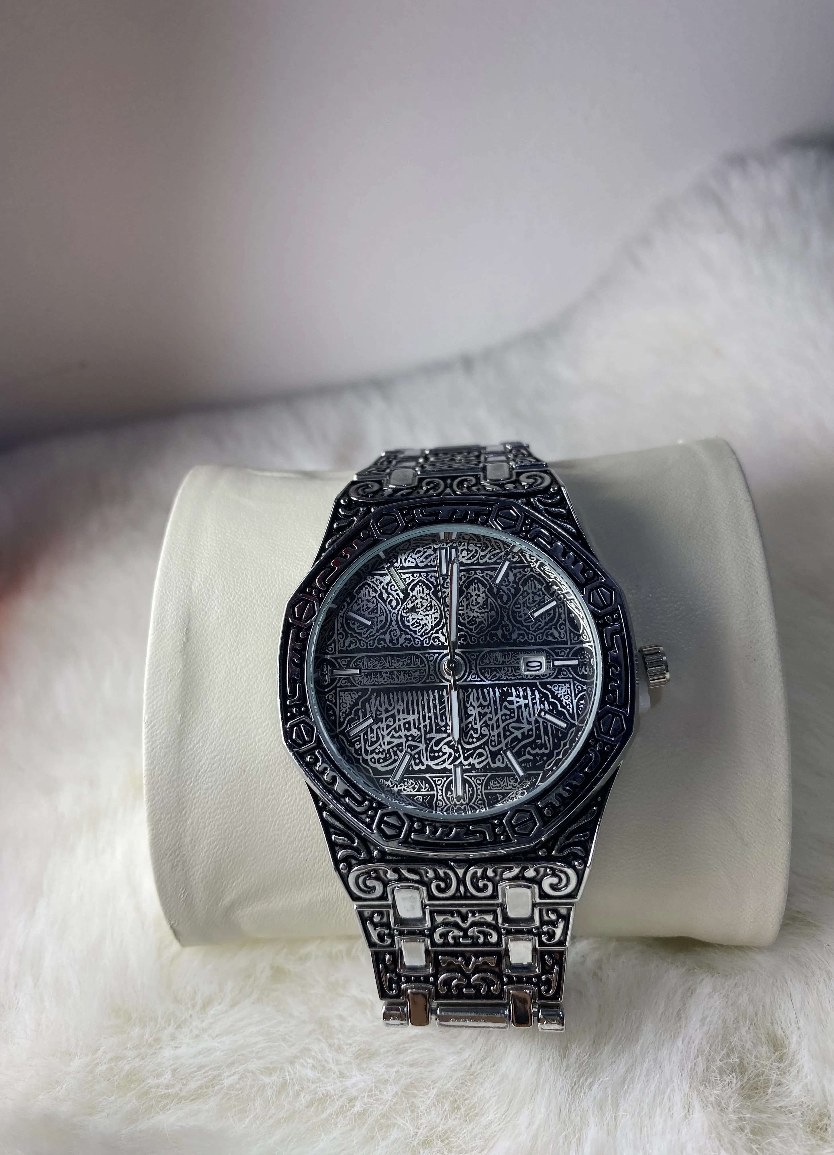 ده مژمير مه لايان ⌚️